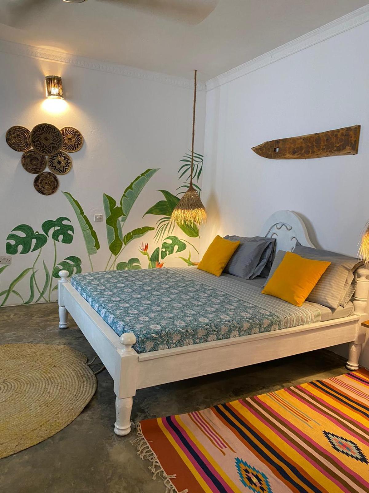 Furaha Beach Rooms Кендва Екстериор снимка
